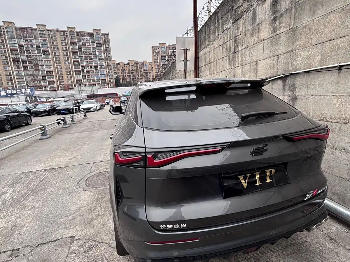 CHANGAN CHANGAN AUCHAN Z6