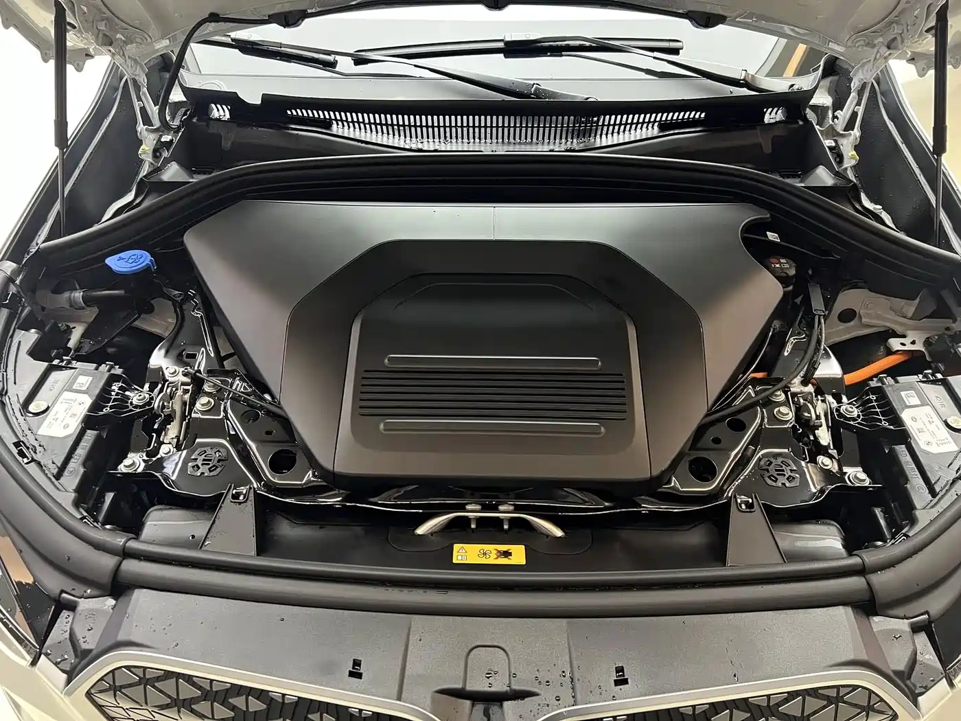 BMW iX1 2026 2023 eDrive25L X Design Package