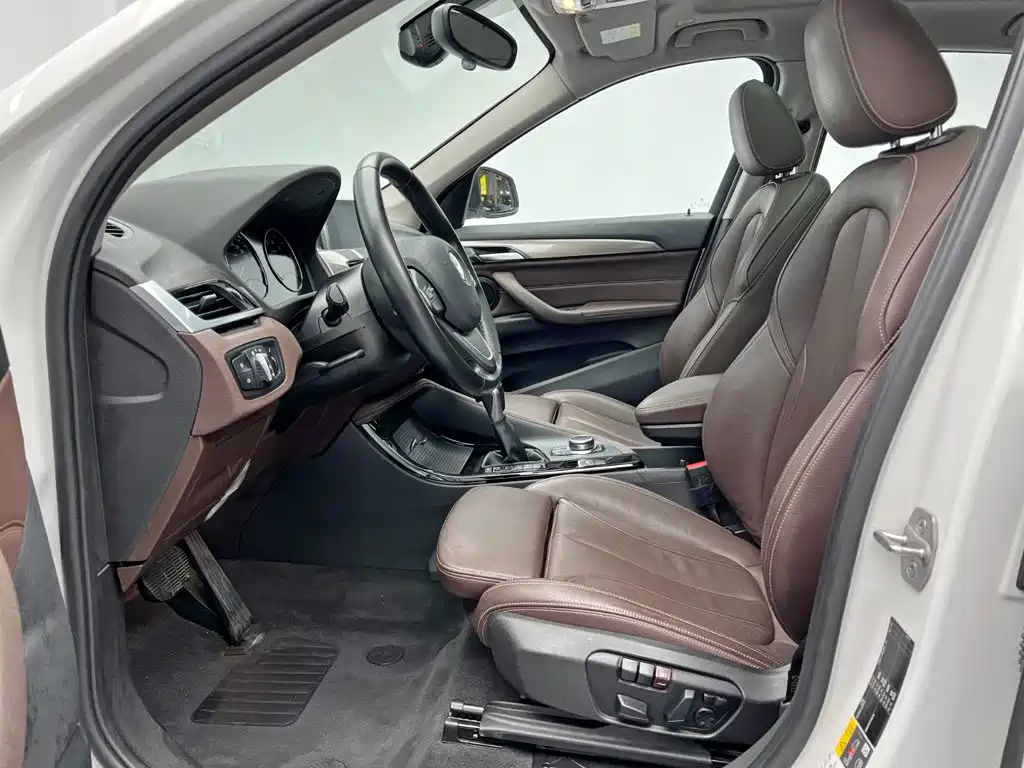 BMW X1 New Energy 2018 2018 xDrive25Le Luxury Model