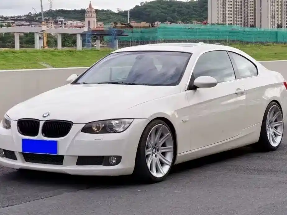 BMW 3 Series (Import) 2009 Model 325i Coupe