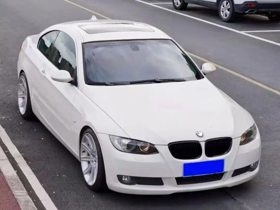 BMW 3 Series (Import) 2009 Model 325i Coupe фото 3