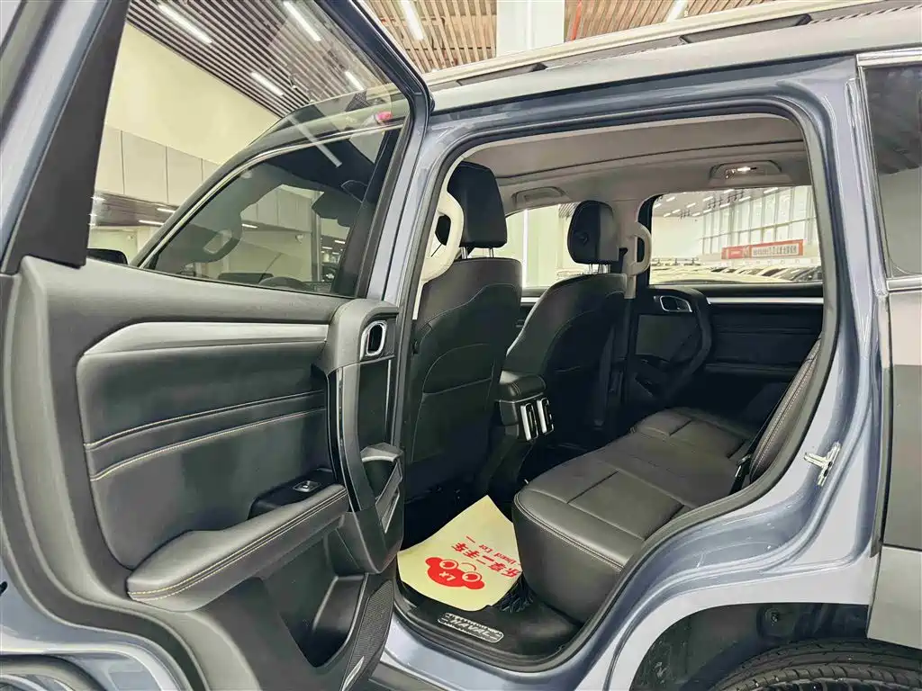 Haval Big Dog 2021 Facelift 1.5T DCT FWD Ma Quan Edition фото 18