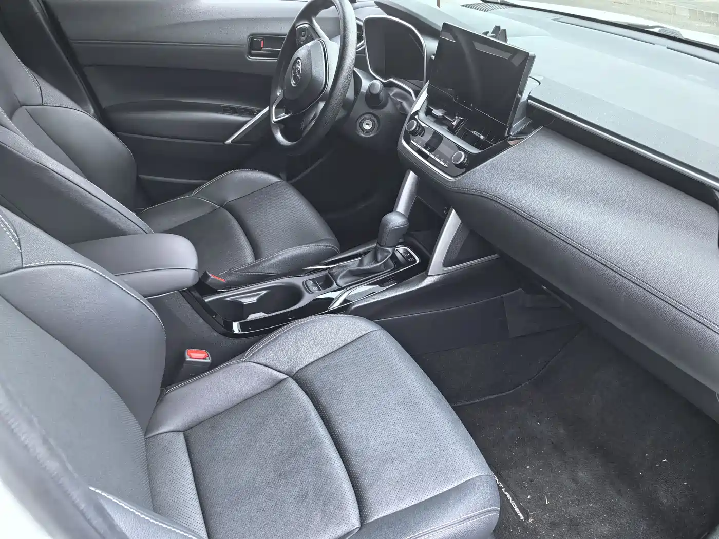 Toyota Frontlander 2025 2.0L CVT Base Version фото 4