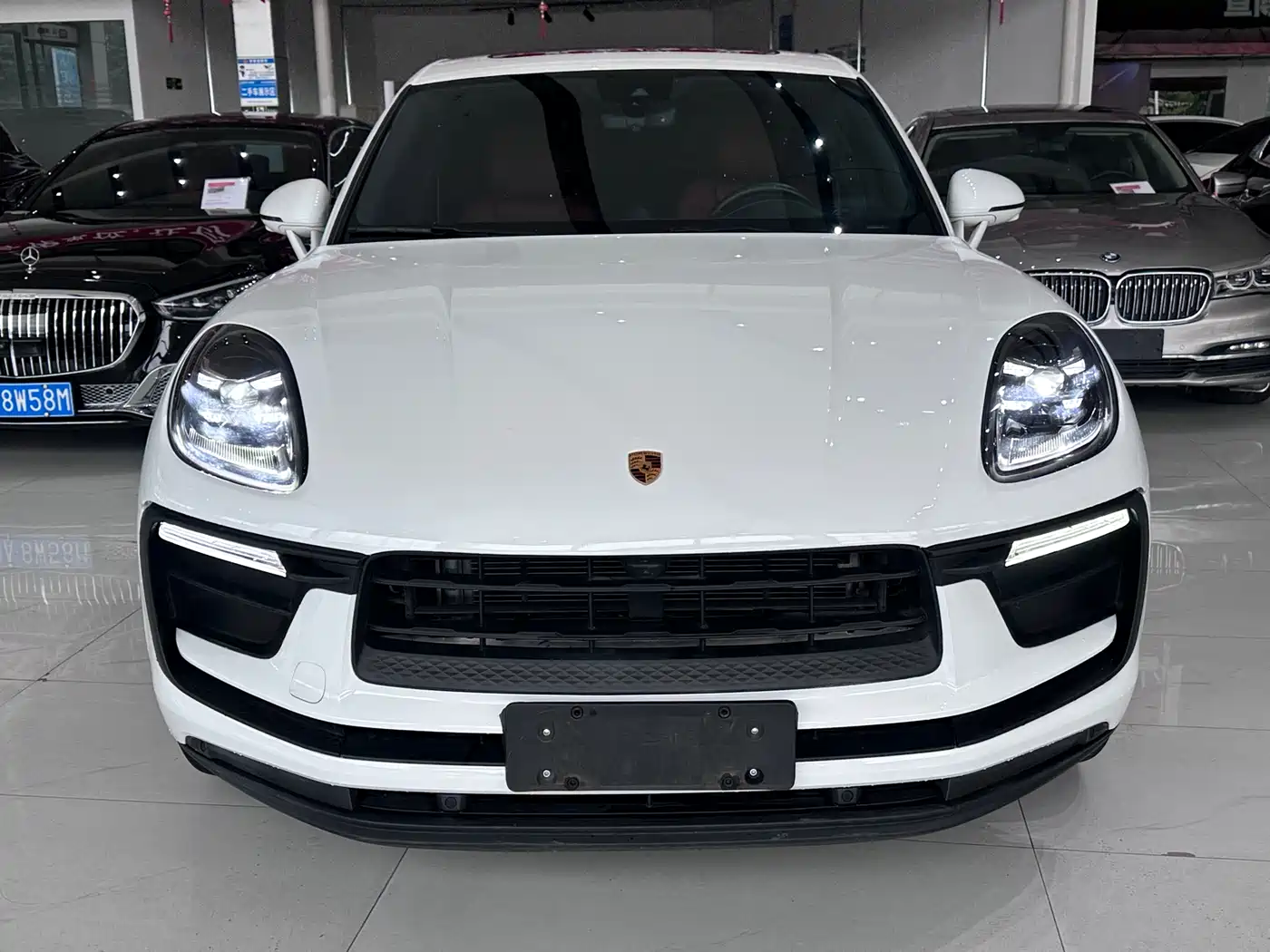 Porsche Macan 2023 Macan 2.0T фото 2