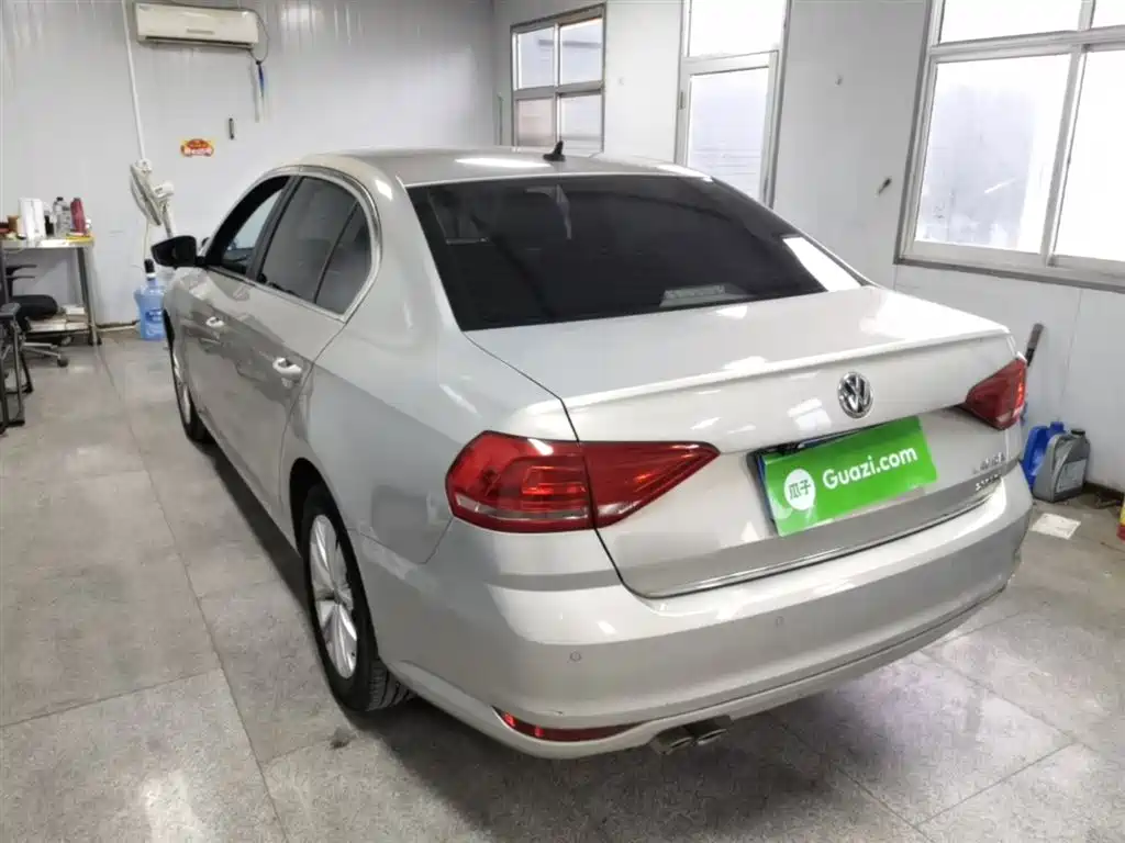 Volkswagen Lavida 2017 230TSI DSG Comfort Edition фото 5