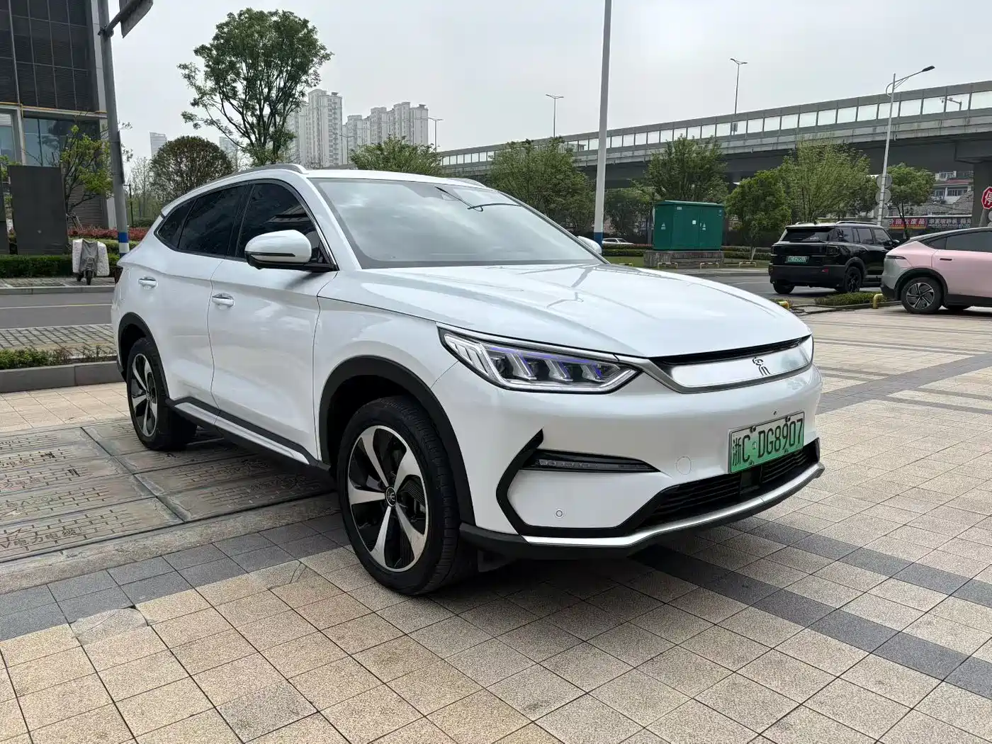 BYD Song PLUS PHEV 2021 EV Flagship фото 2