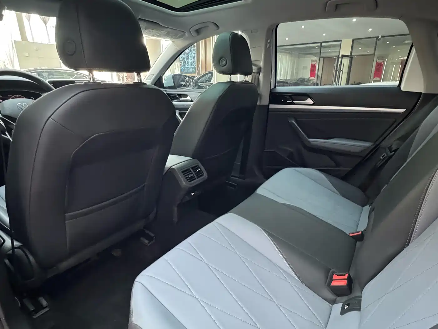 Volkswagen Lavida 2024 Model 1.5L Automatic Starlight 5 Million Edition фото 14