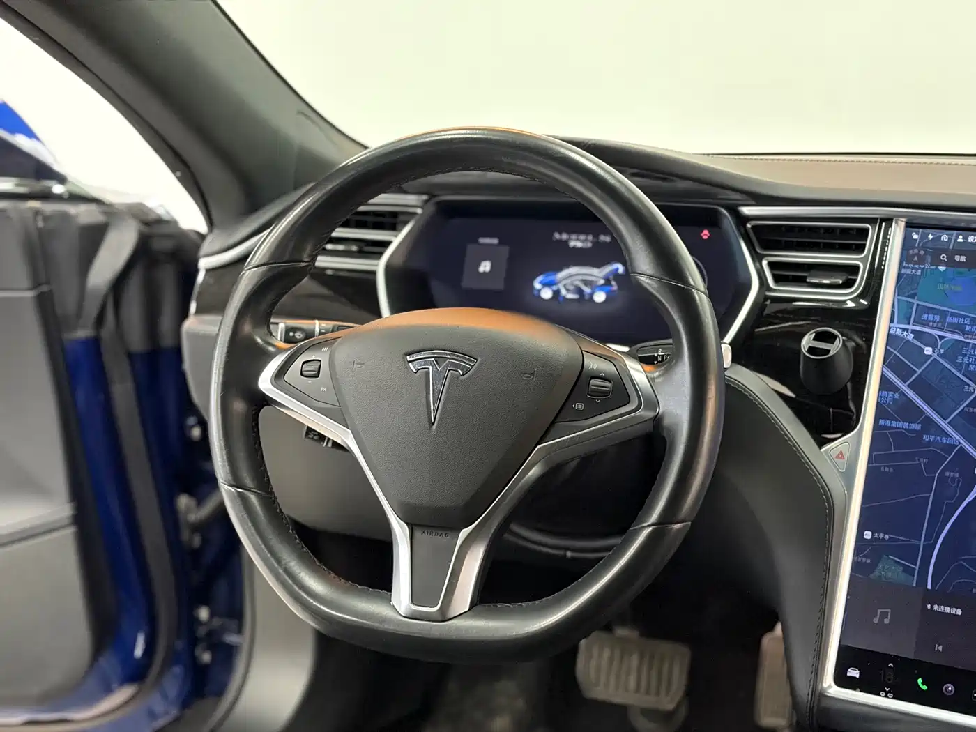TESLA MODEL S