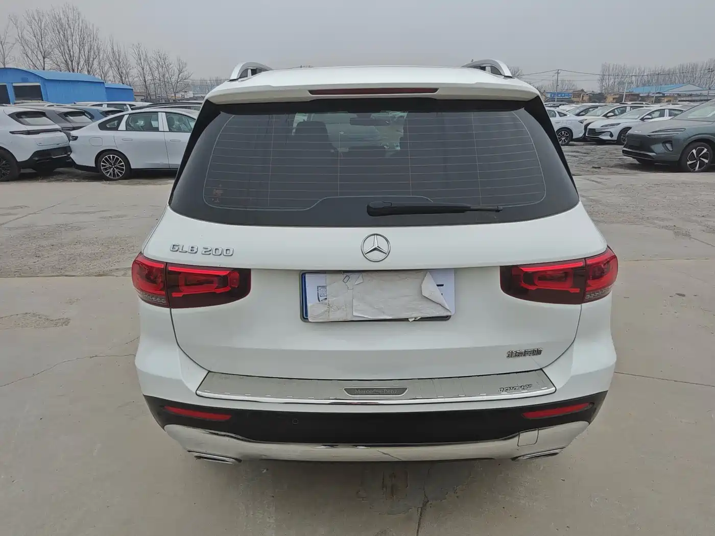 MERCEDES-BENZ GLB