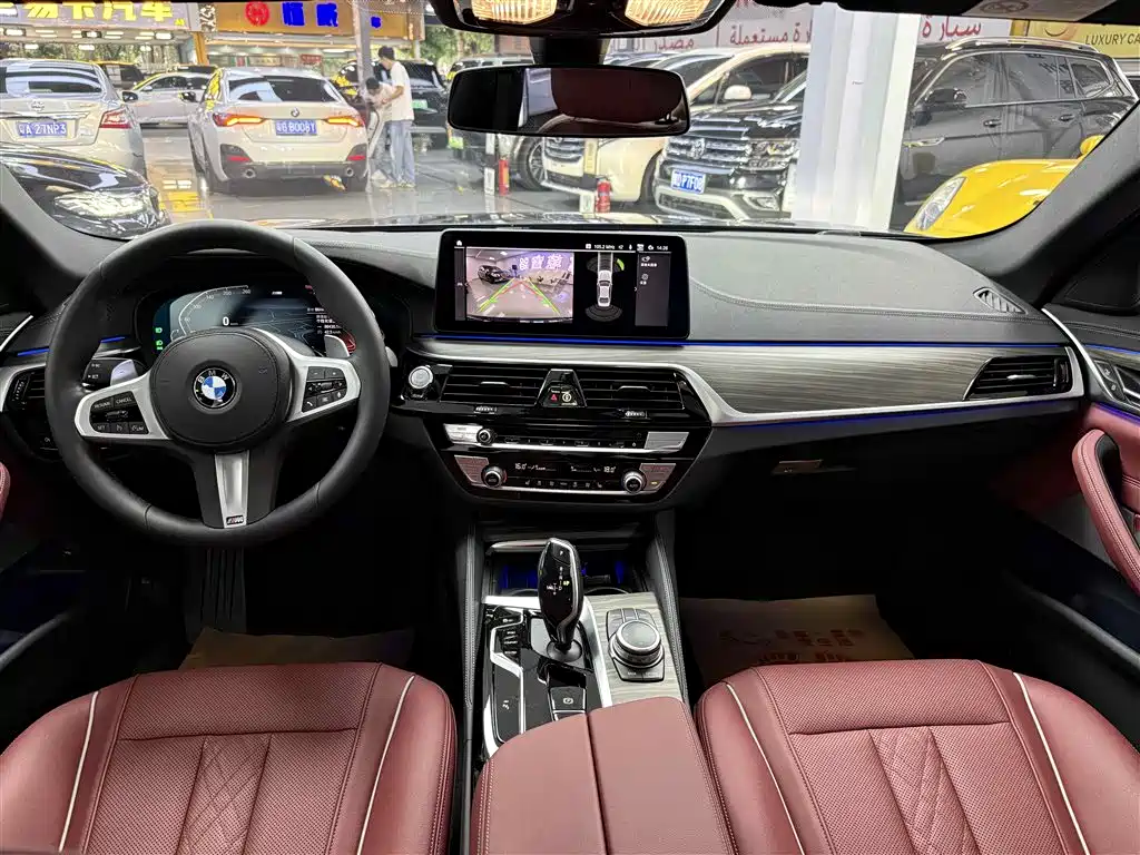 BMW 5 Series 2022 530Li Leading M Sport Package фото 8
