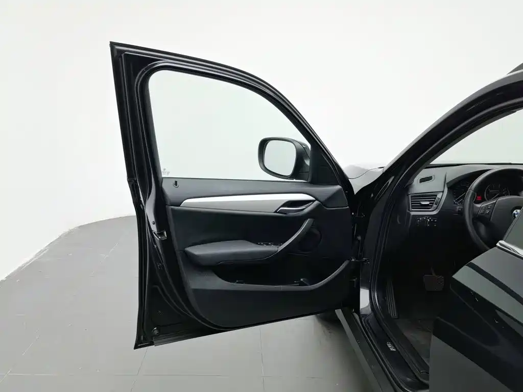BMW X1 2012 2012 sDrive18i Fashion Model