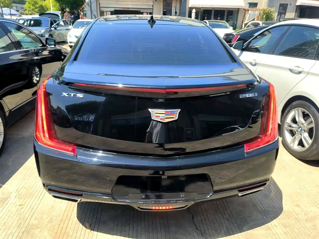 Cadillac XTS 2018 28T Technology фото 5