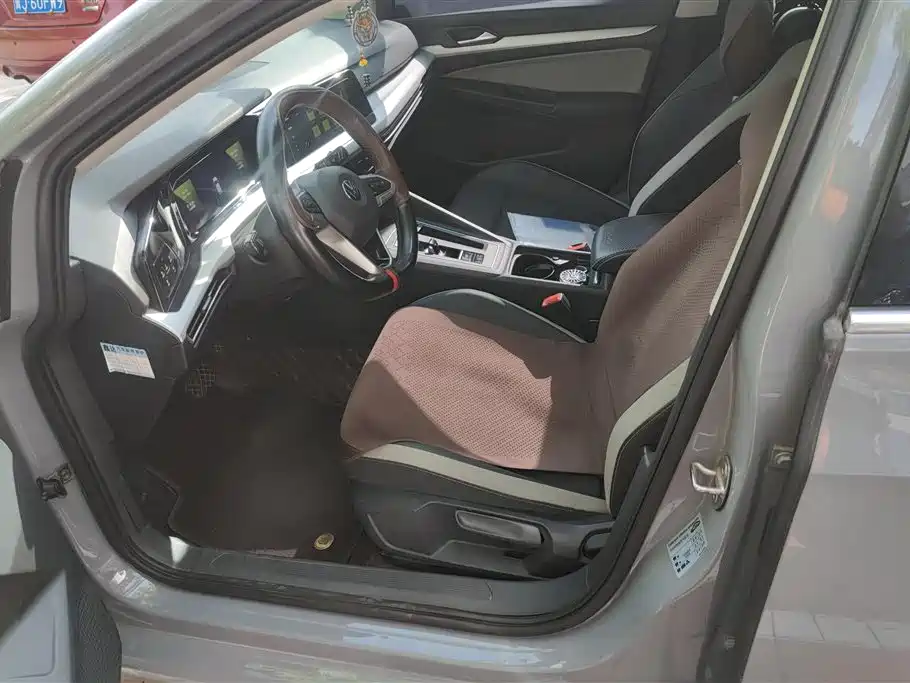 Volkswagen Golf 2021 280TSI DSG Pro фото 9