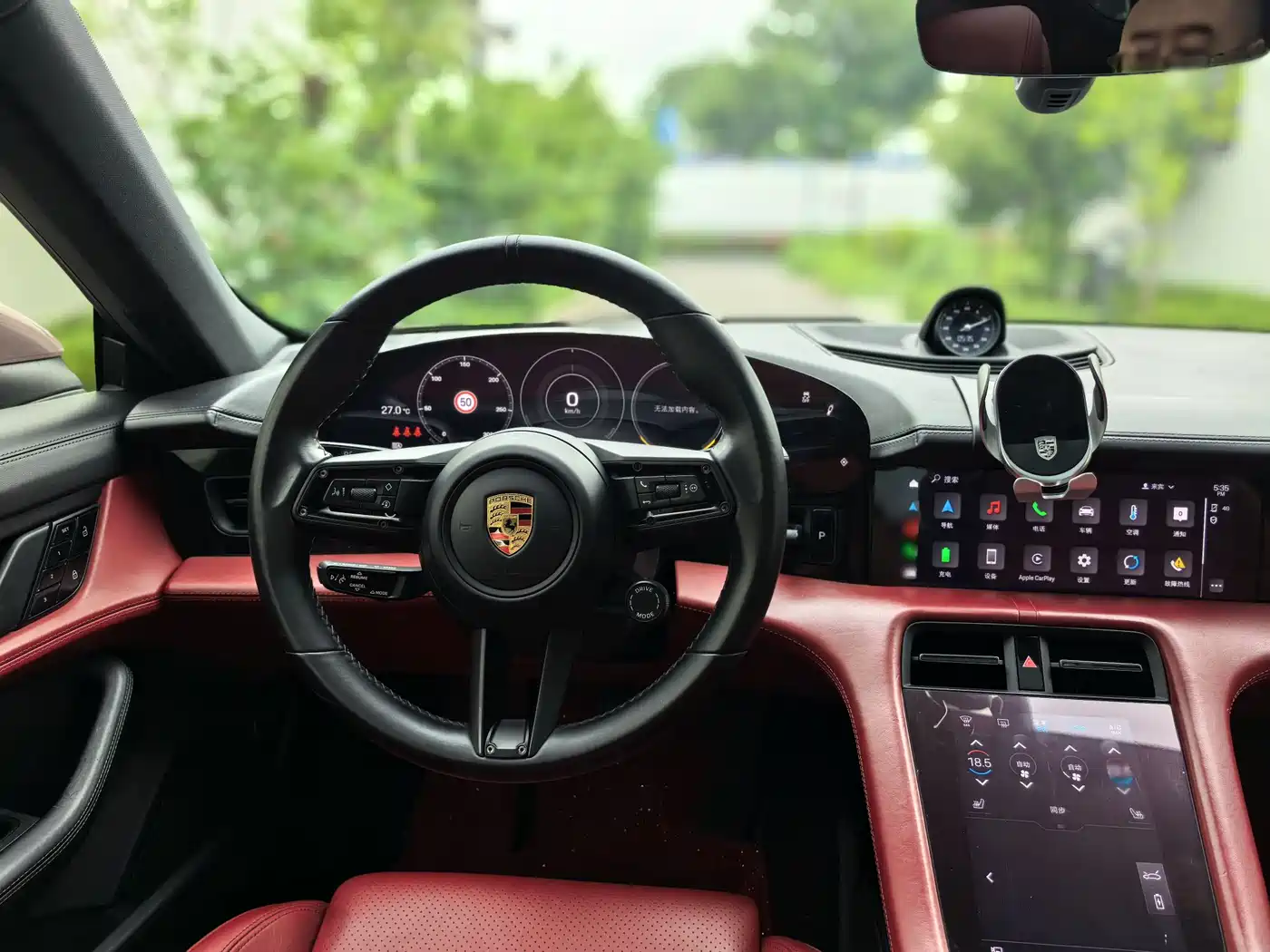 Porsche Taycan 2020 Taycan фото 8