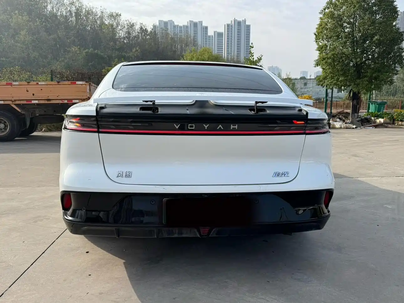 Voyah Auto VOYAH Zhuiguang 2023 4WD Flagship Edition фото 2