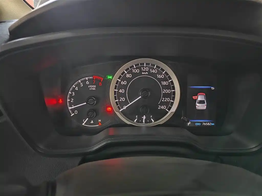 Toyota Corolla 2021 TNGA 1.5L CVT Elite Edition фото 12