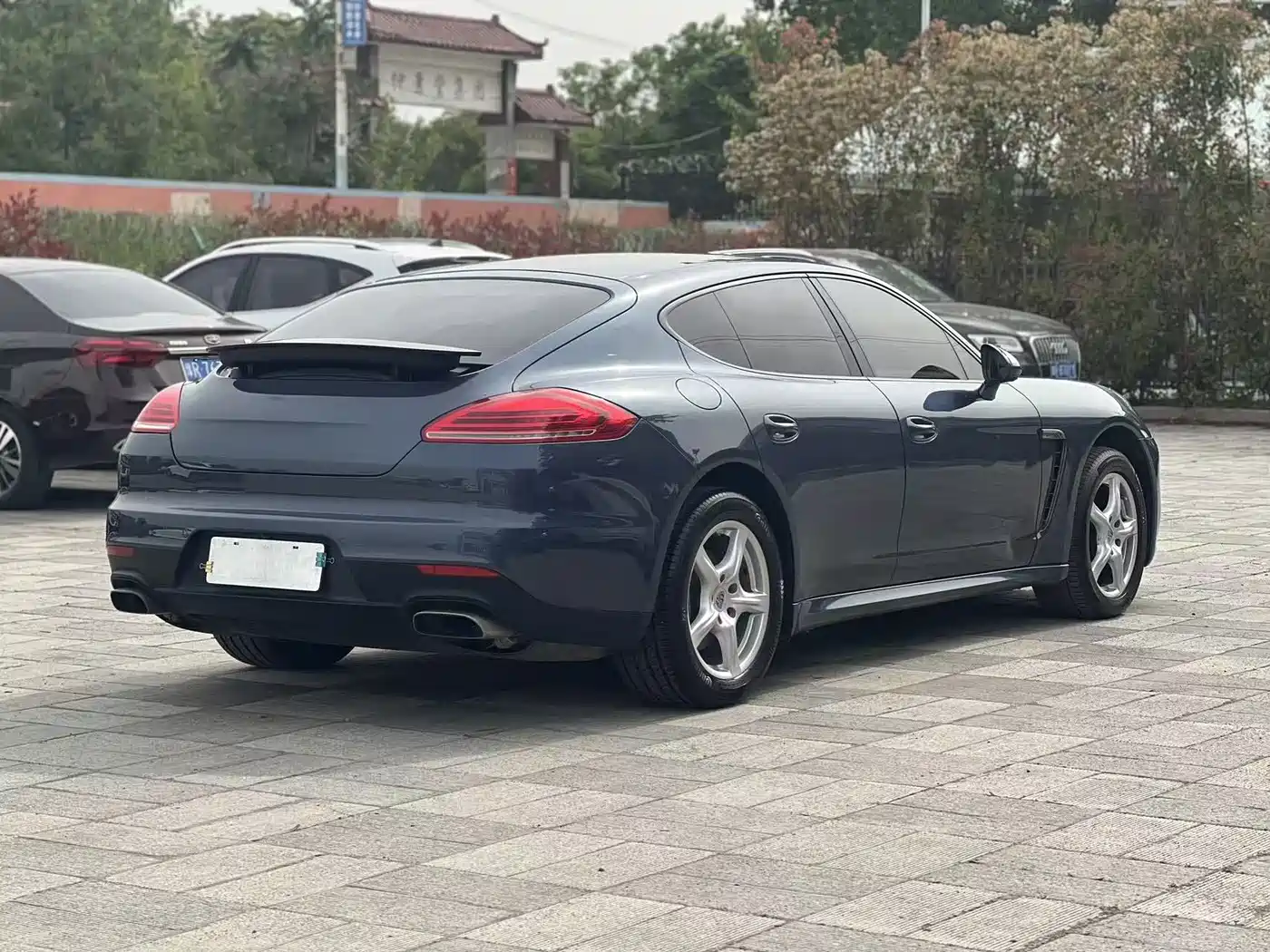 Porsche Panamera 2014 Panamera 4 3.0T фото 7