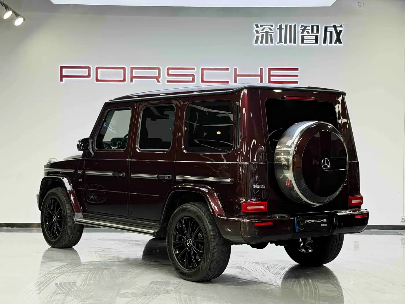 Mercedes-Benz G-Class 2022 G 500 фото 9