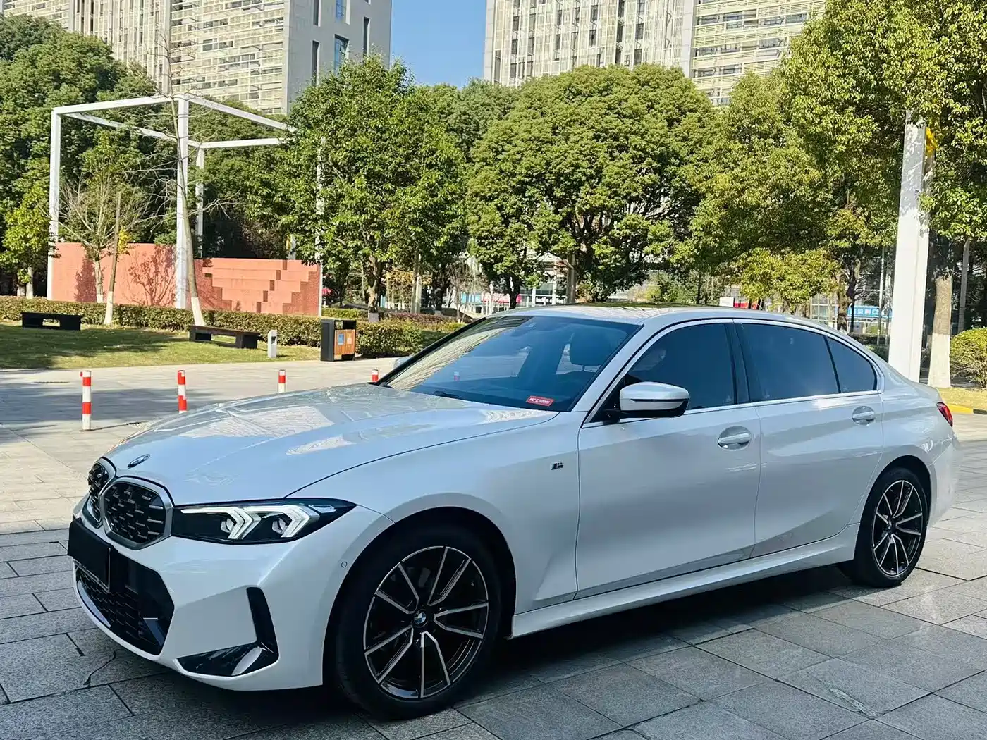BMW 3 Series 2024 325Li M Sport Package