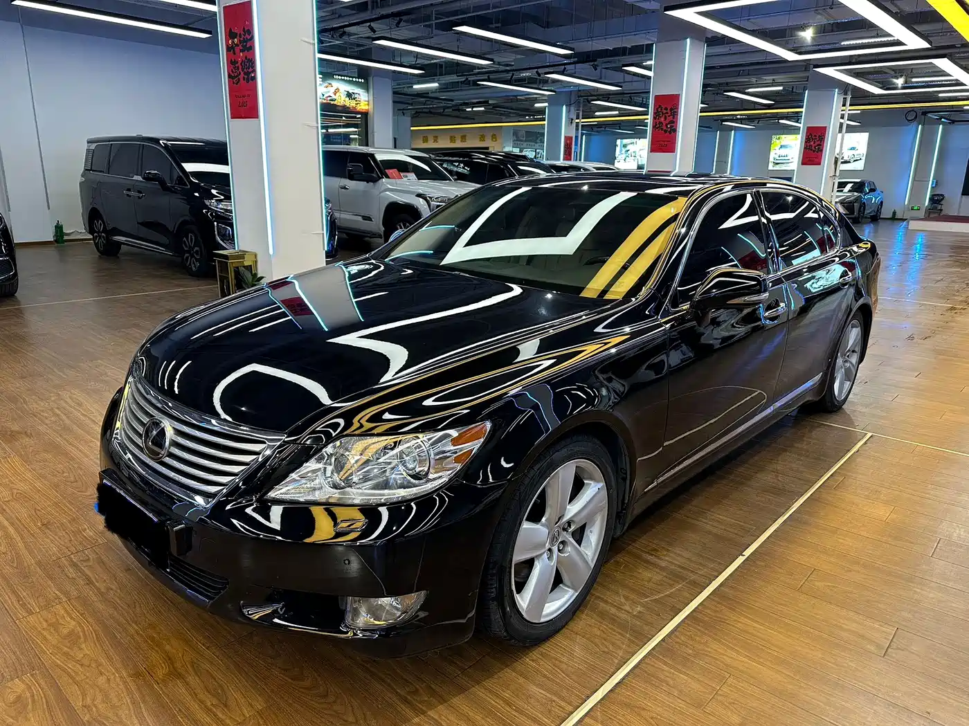 Lexus LS 2010 460L Luxury Edition