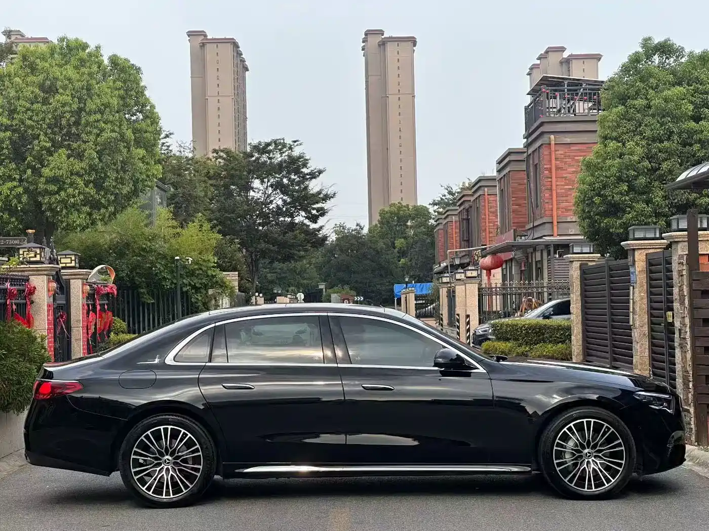 Mercedes-Benz E-Class 2026 2026 E 300 L Luxury