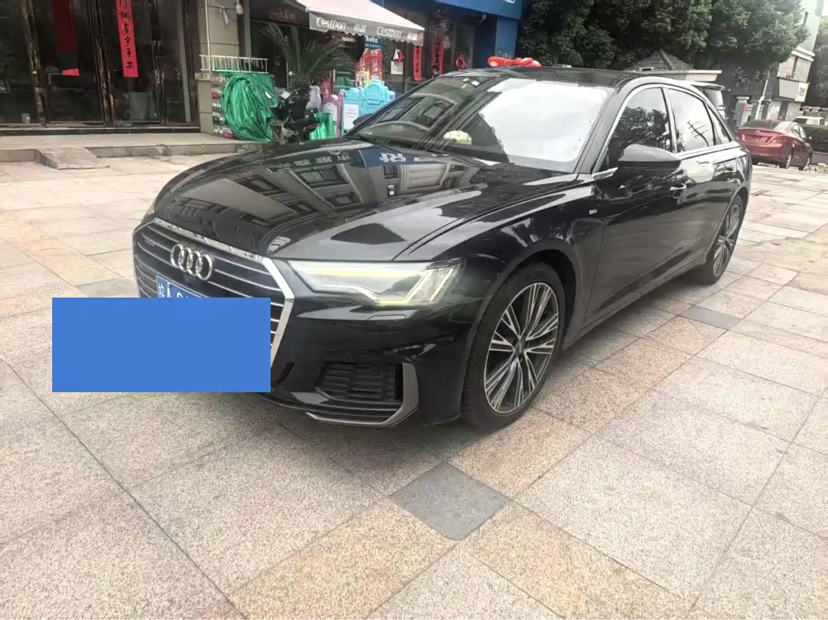 Photo 3 - Audi A6L