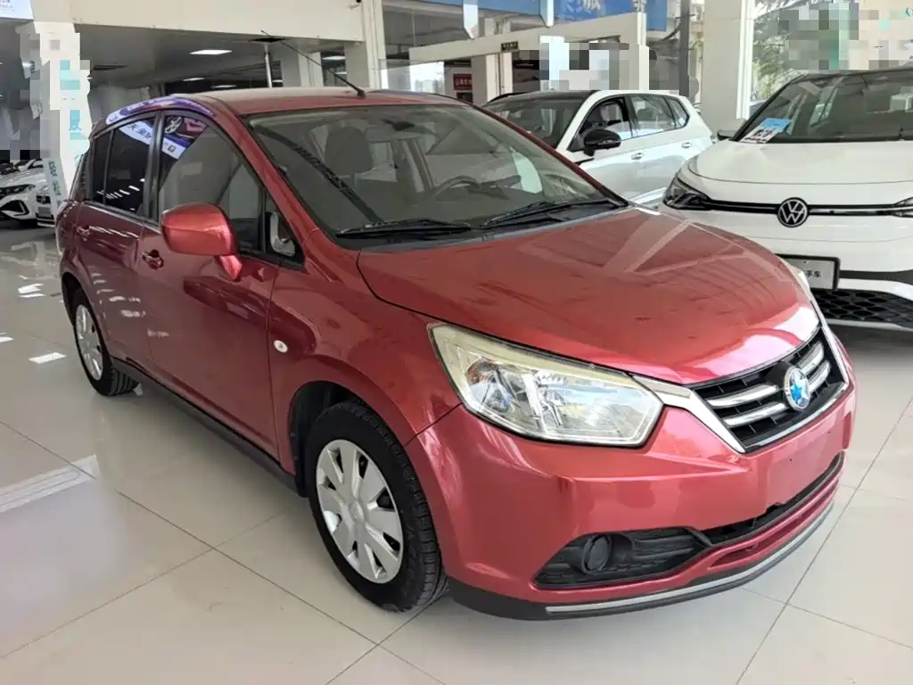 Venucia R50 2016 2016 Model 1.6L Automatic Elite Edition