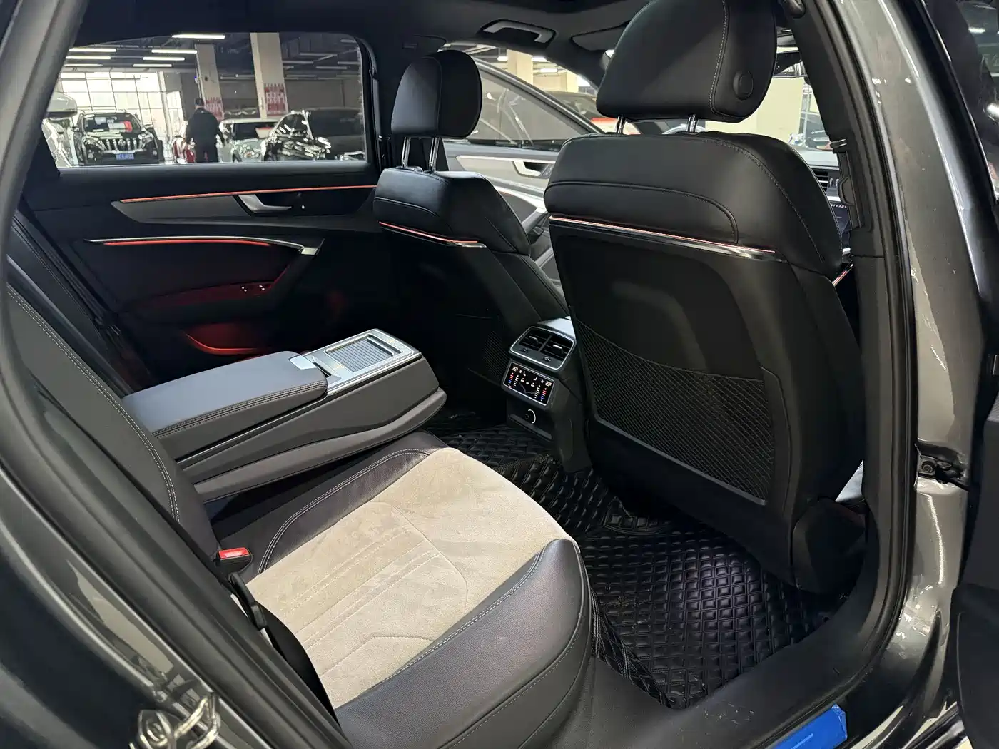 Audi A6L 2020 45 TFSI Premium Dynamic фото 12