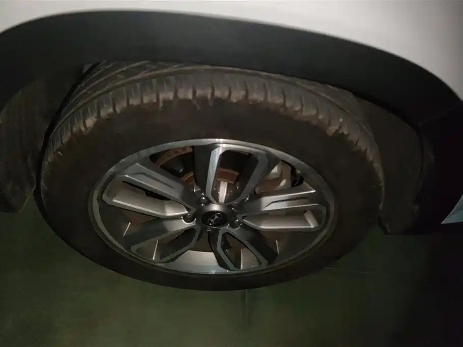 Hyundai Beijing Hyundai ix35 2019 2.0L Automatic 2WD Zhiyong·Enjoy China V фото 6