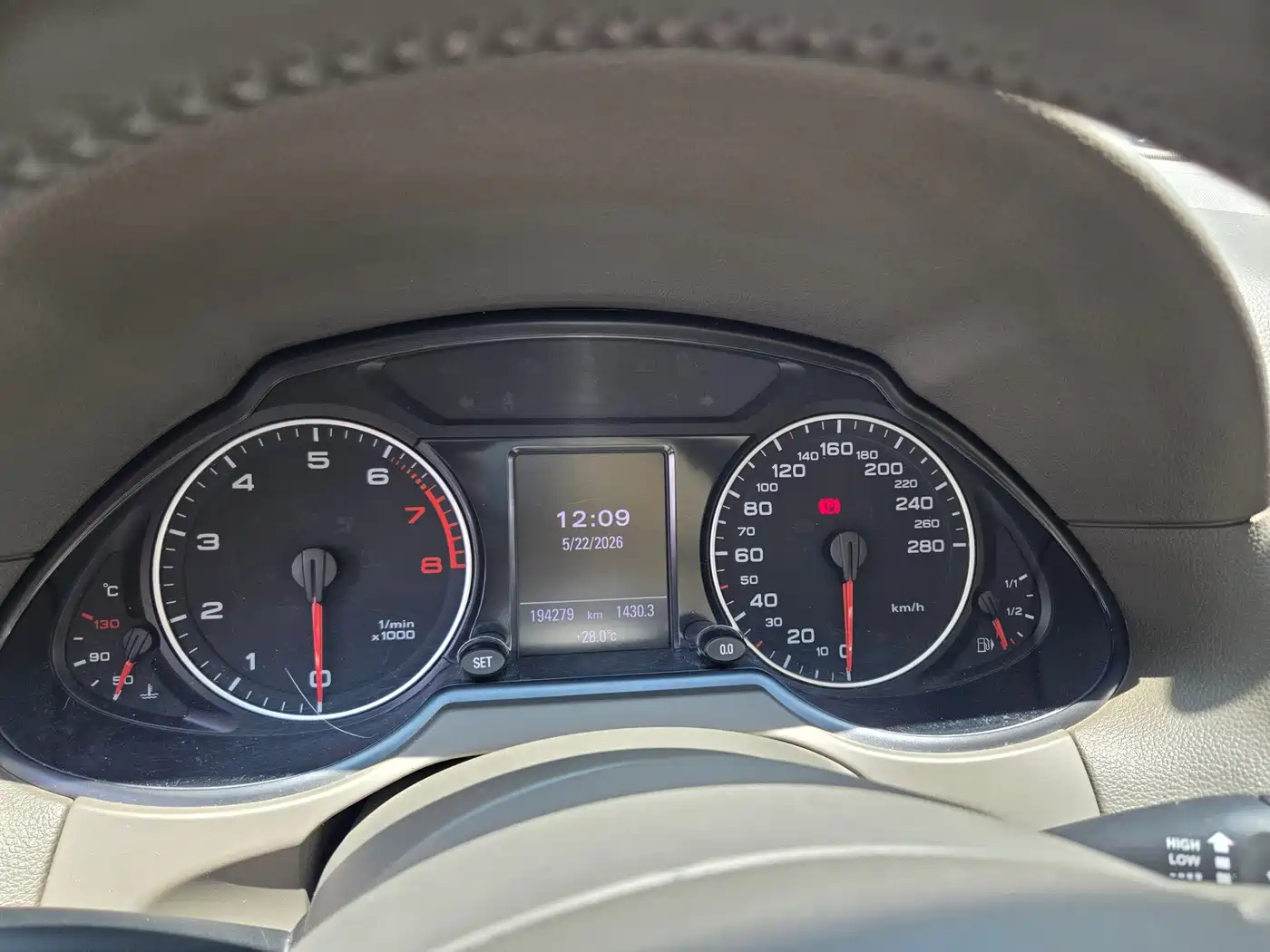 Audi Q5 2012 2.0TFSI Luxury фото 10