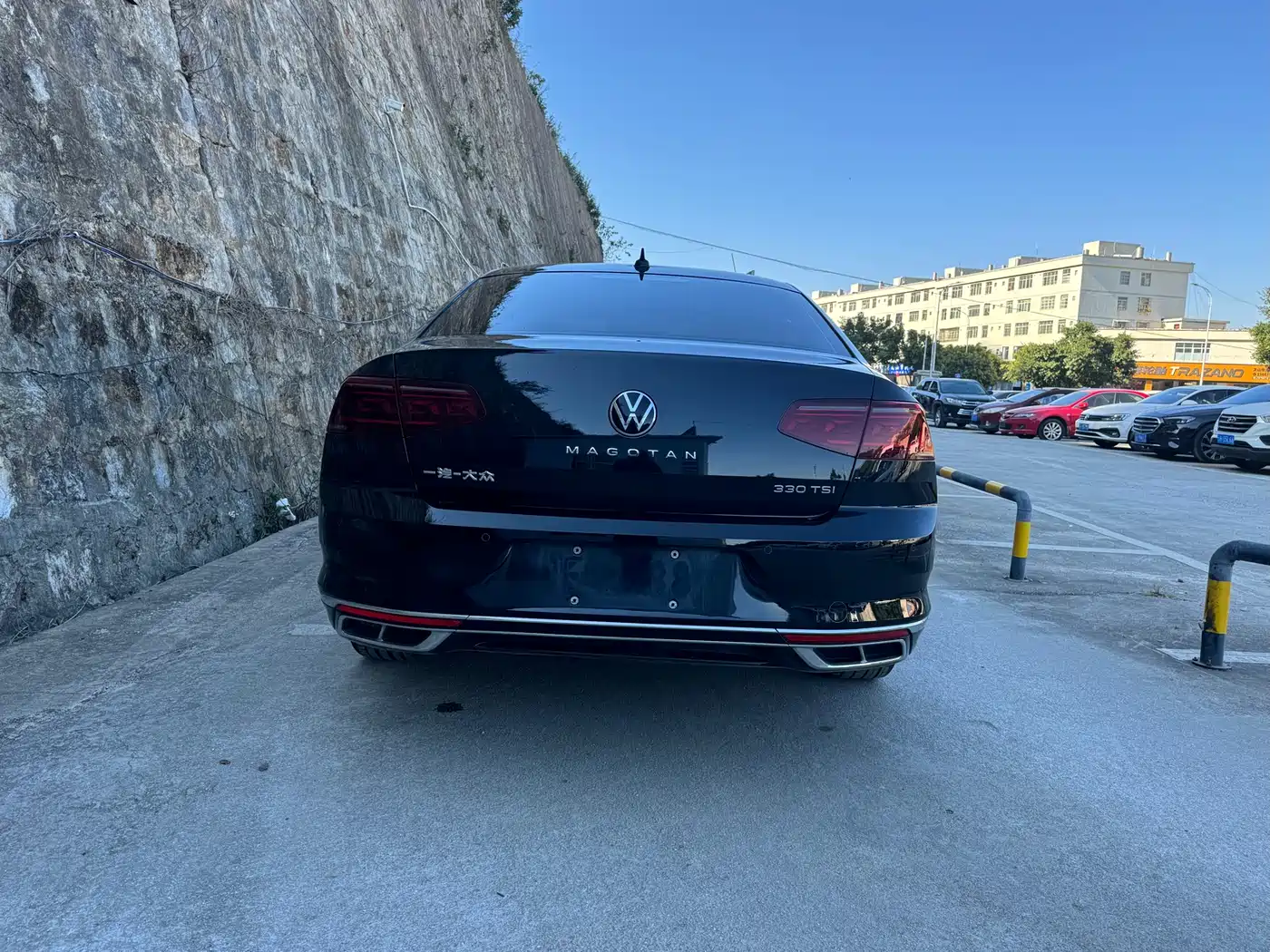 Volkswagen Magotan 2023 2 Million Units Anniversary Edition 330TSI DSG Leading Type фото 8