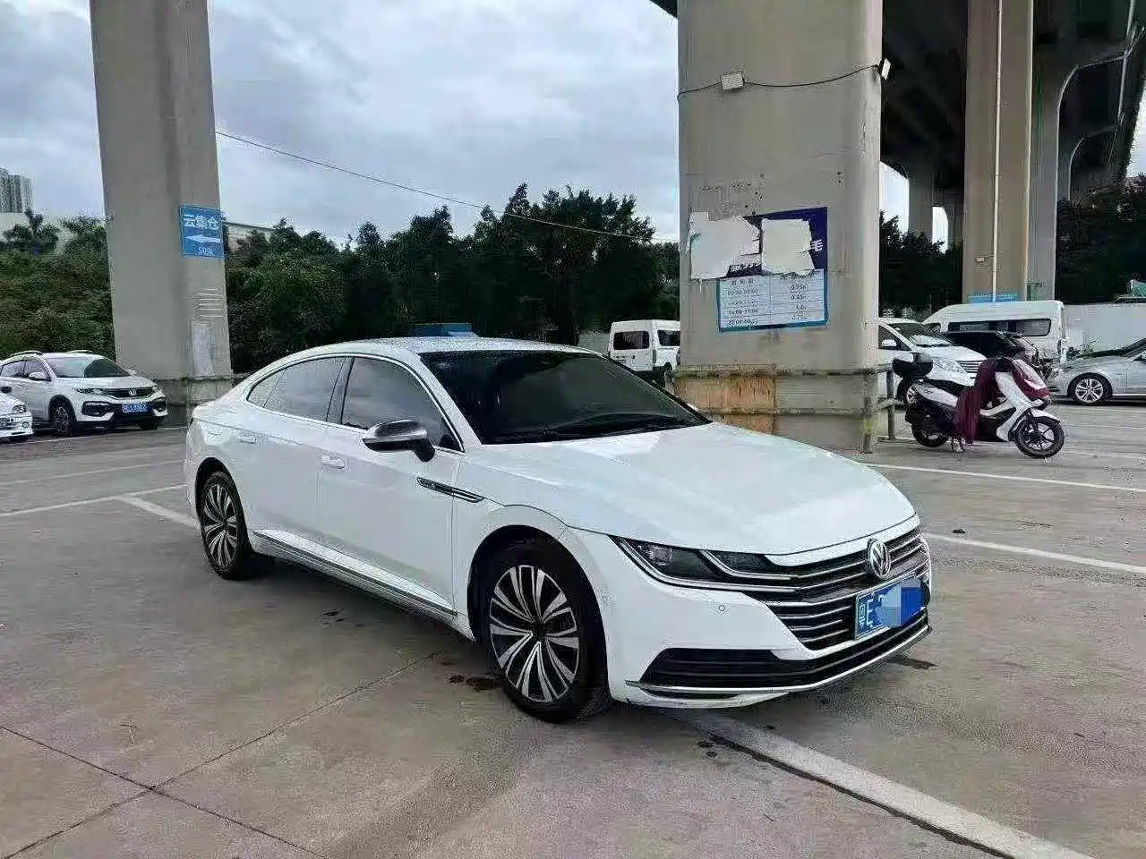 Volkswagen FAW-Volkswagen CC 2019 380TSI Glamour Edition China V фото 3