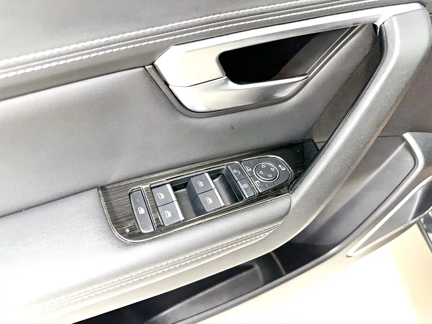 BYD Song Pro 2019 1.5T Automatic Luxury фото 8