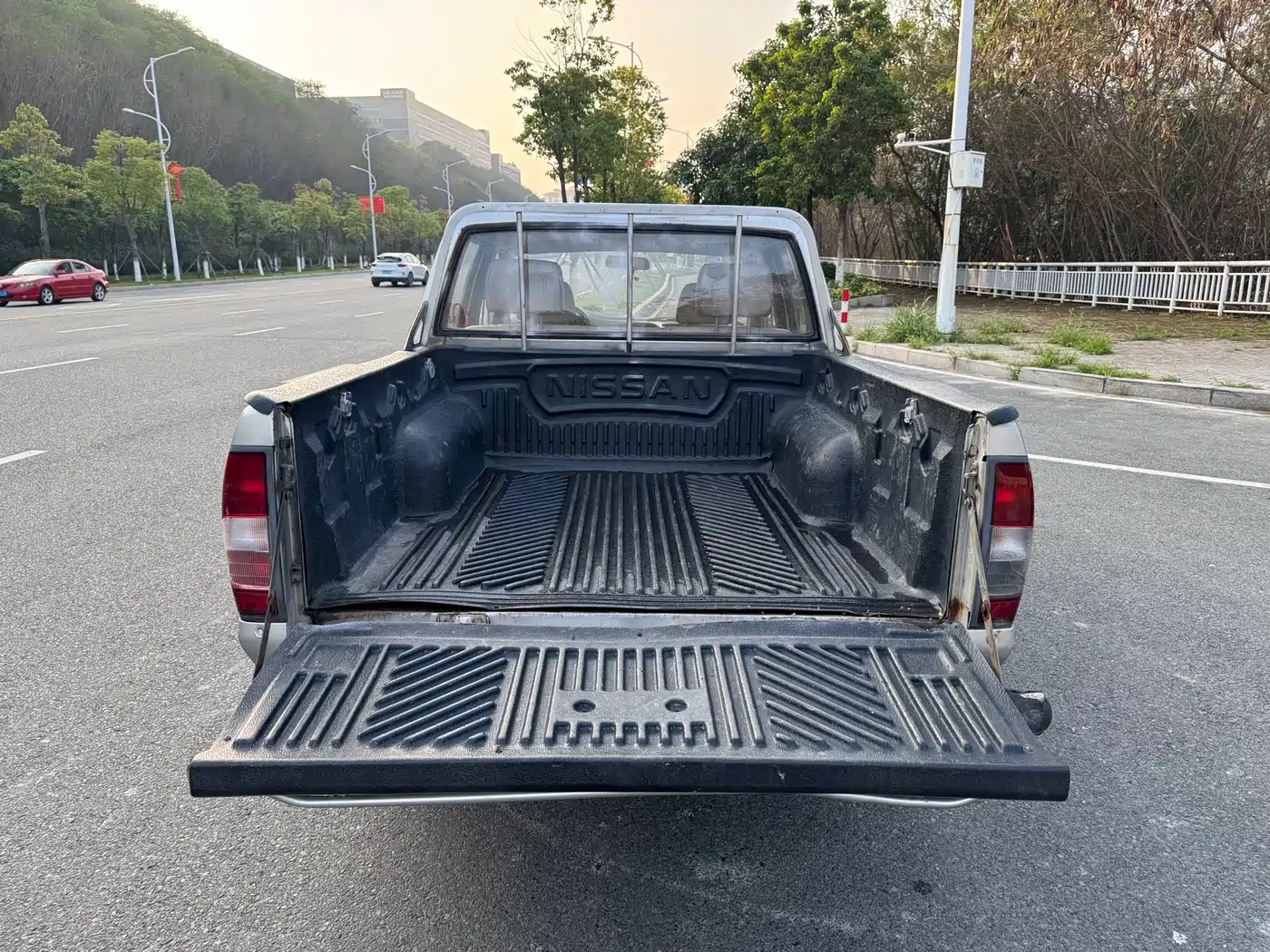 Dongfeng Ruiqi 2014 2013 2.4L Petrol 2WD Standard ZG24