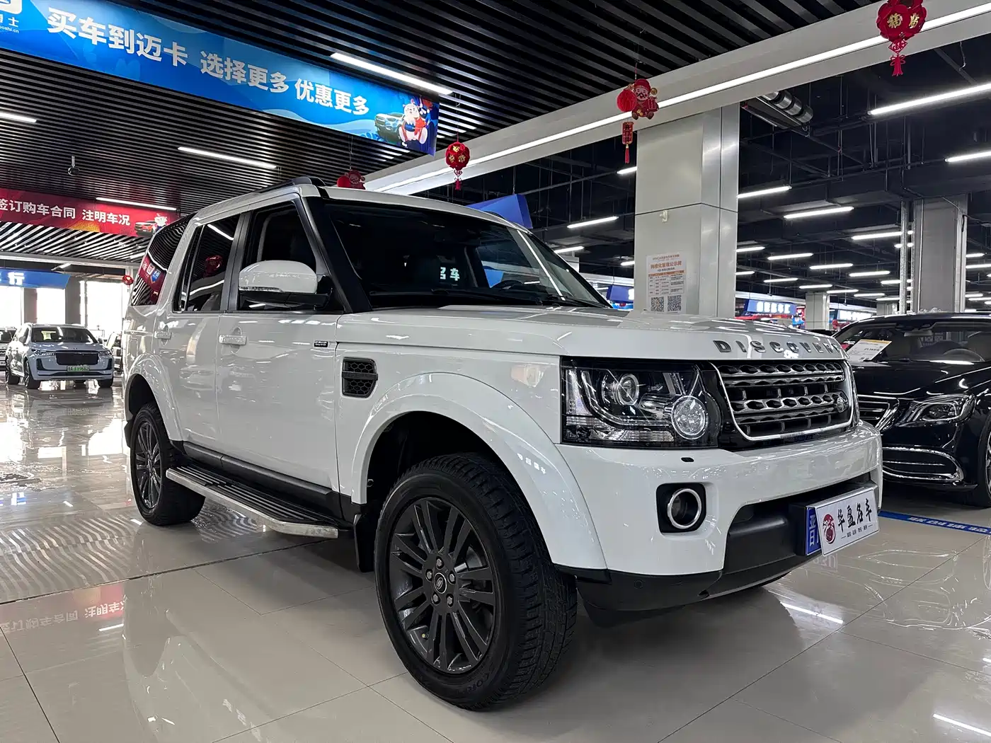Land Rover Discovery 2016 3.0 SC V6 HSE фото 3