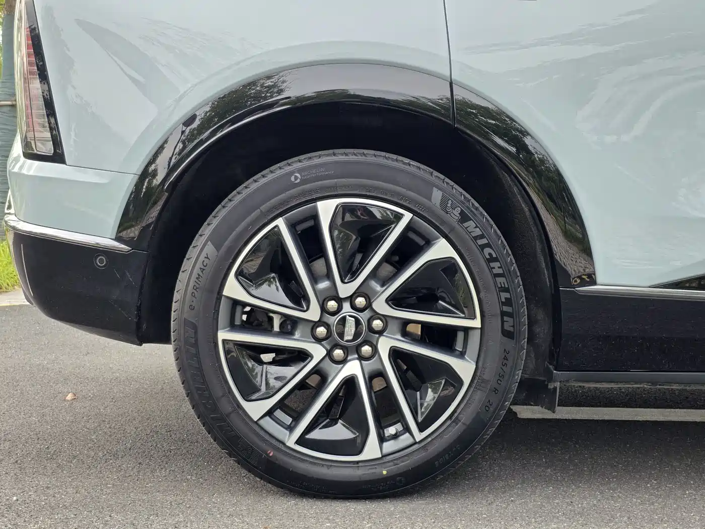 Cadillac IQ Ao Ge 2024 2024 AWD Long Range Edition
