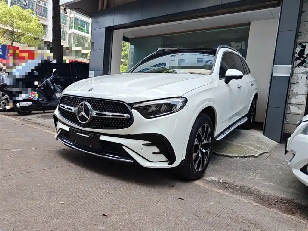 Mercedes-Benz GLC 2023 GLC 260 L 4MATIC Sport 5-seater