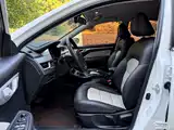 Фото 7 - Geely Vision