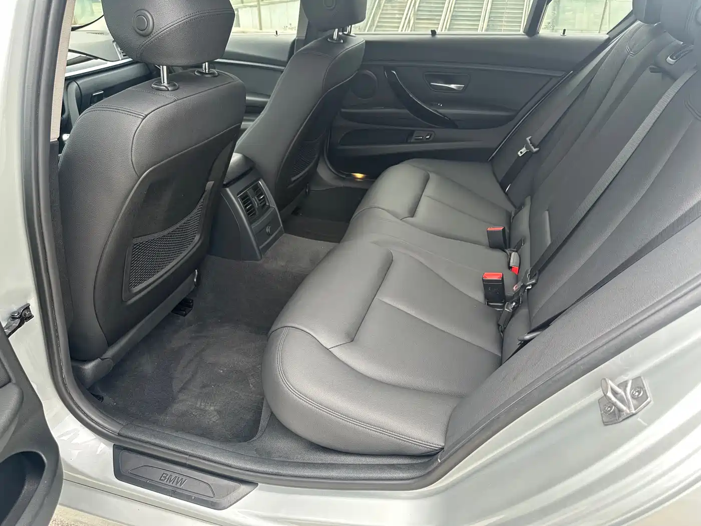 BMW 3 Series 2017 320Li xDrive Fashion фото 9