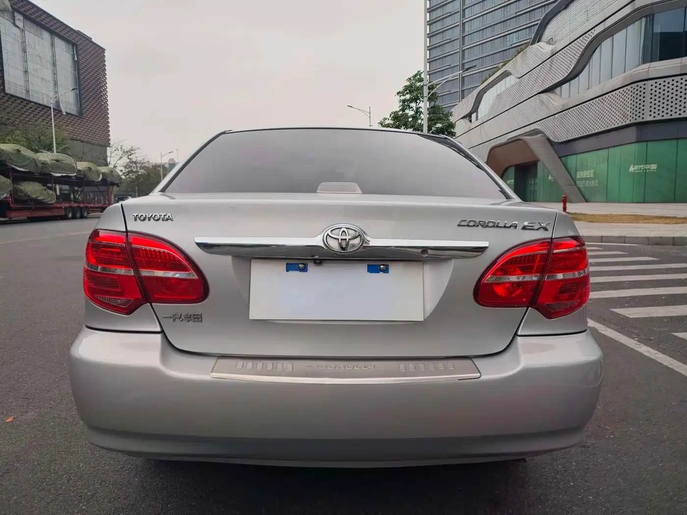 Toyota Corolla 2013 1.6L Automatic Excellence Edition фото 6