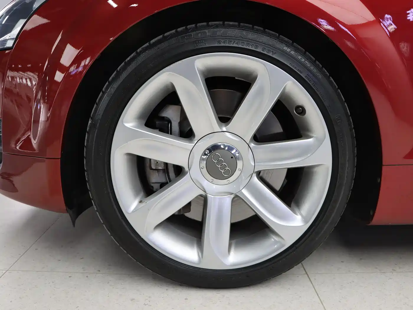 Audi TT 2008 Model TT 3.2 Quattro фото 9