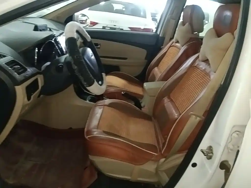 Chery E3 2016 2015 1.5L Manual Smart Edition