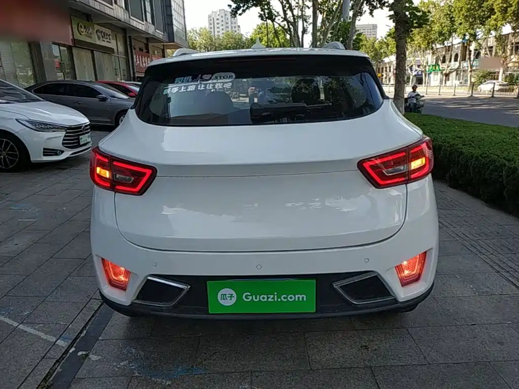 Zotye T300 2018 2017 1.5T CVT Executive