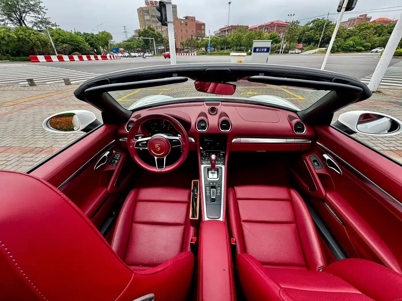 Porsche 718 2022 Boxster 2.0T фото 5
