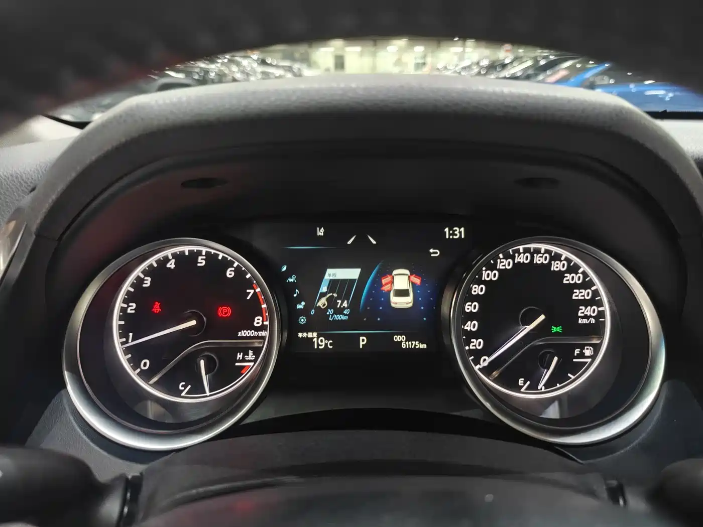 Toyota Camry 2021 2.0G Luxury Edition фото 10