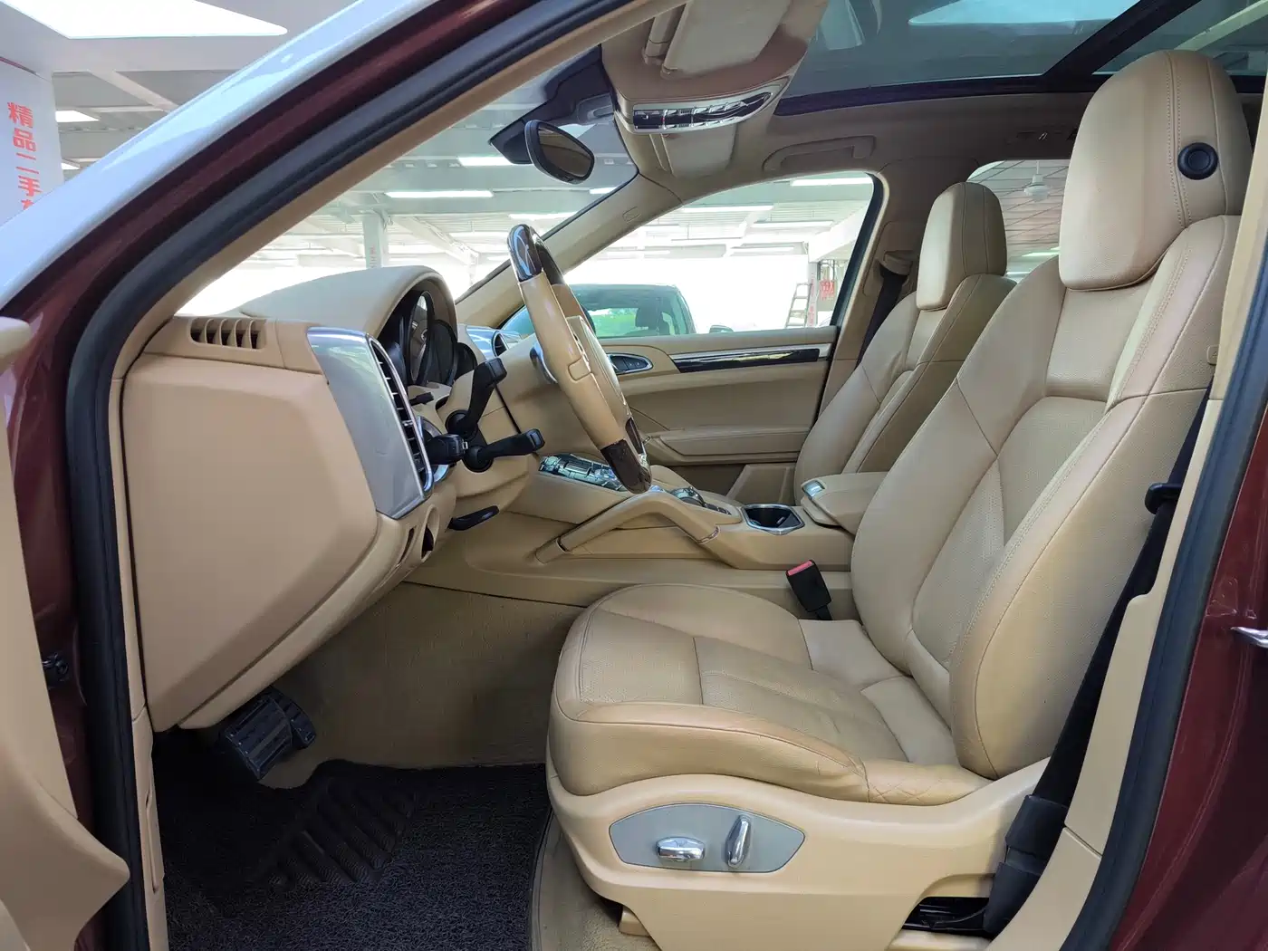 Porsche Cayenne 2011 Cayenne 3.0T фото 12