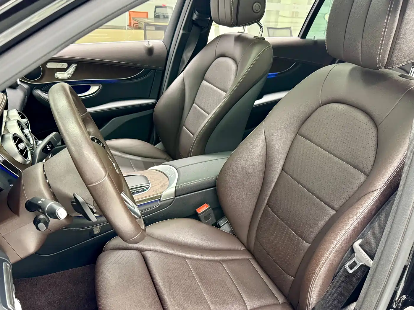 Mercedes-Benz GLC 2020 Facelift GLC 300 L 4MATIC Dynamic фото 7