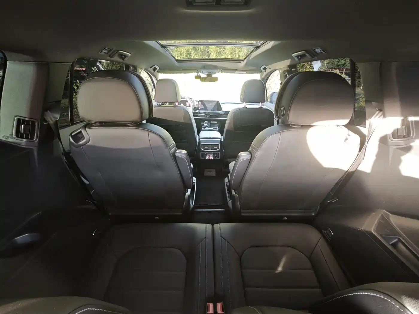 Volkswagen Talagon 2021 380TSI 4WD R-Line Explorer Edition фото 10