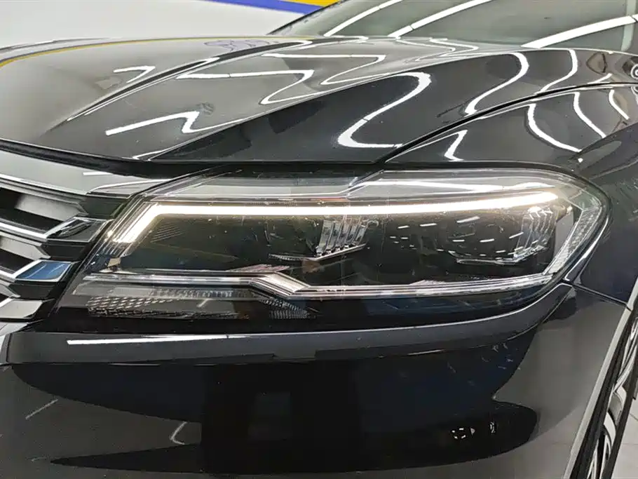 Volkswagen Lavida 2022 1.5L Auto Comfort Edition фото 5