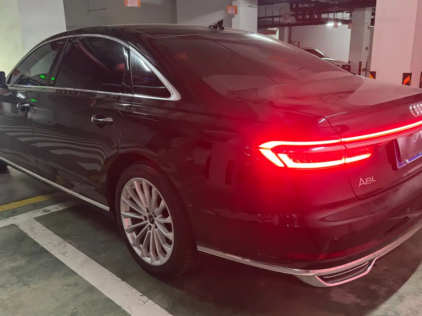 Audi A8 2021 A8L 50 TFSI quattro Comfort фото 10